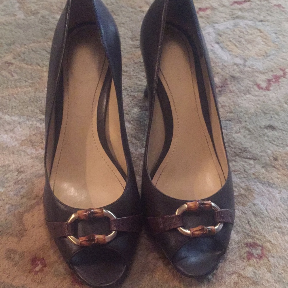 🔥Ann Taylor Bamboo-Accent Peep-toe Pumps